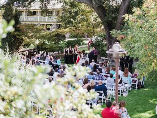 Outdoor garden wedding at Paso Robles Inn